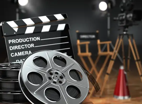 Data-Driven Cinema Management in a Competitive Entertainment Market