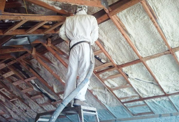Everything Fort Worth Plants Get Wrong About Foam Roofs