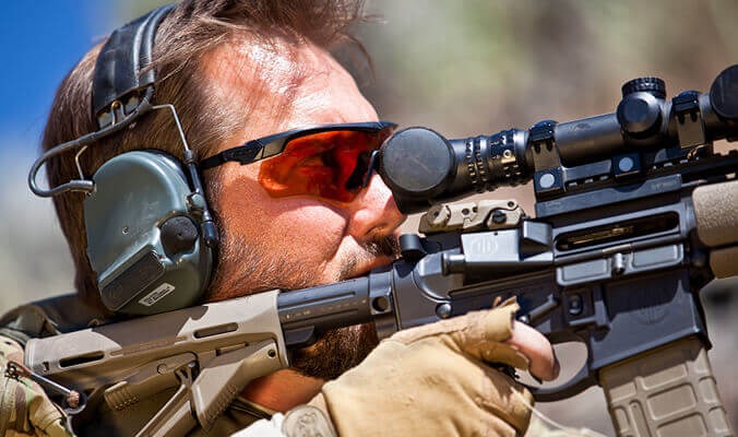 Choosing the Best Prescription Safety Eyewear Program for Your Workplace